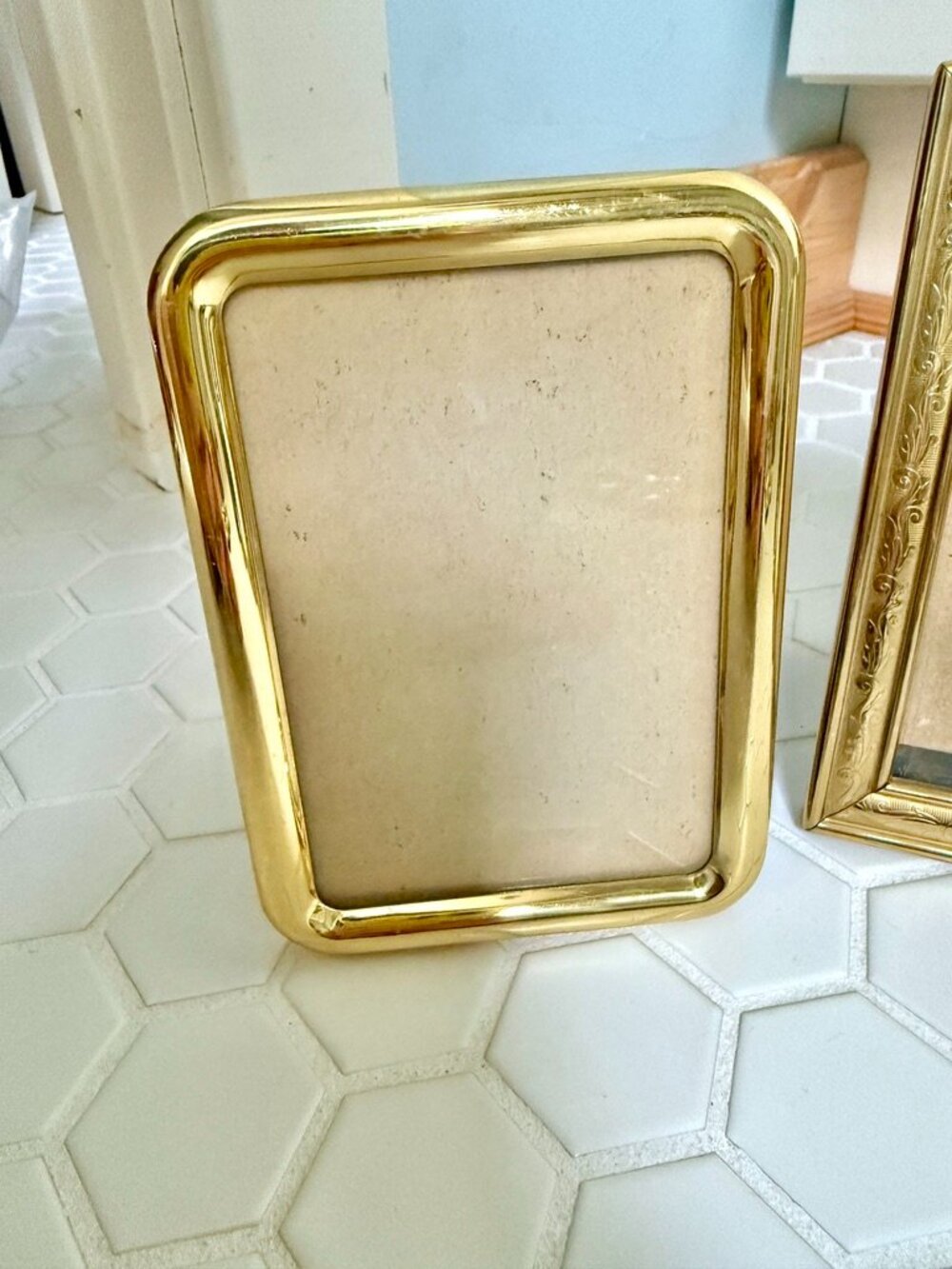 Vintage Solid Brass Rounded Picture Frame 3x5